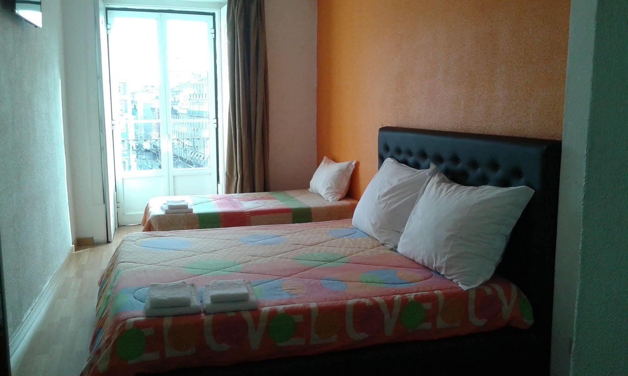 Pensao Beira Minho Hotel Lisboa Kültér fotó